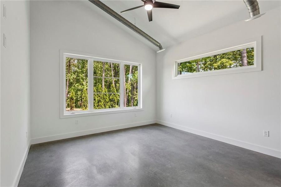 Spacious, unfurnished interior of a new home in , Marietta (Image 33).