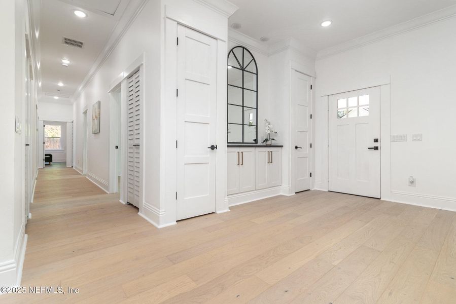 Spacious, unfurnished interior of a new home in , Jacksonville (Image 15). Spacious, unfurnished interior of a new home in , Jacksonville (Image 15).