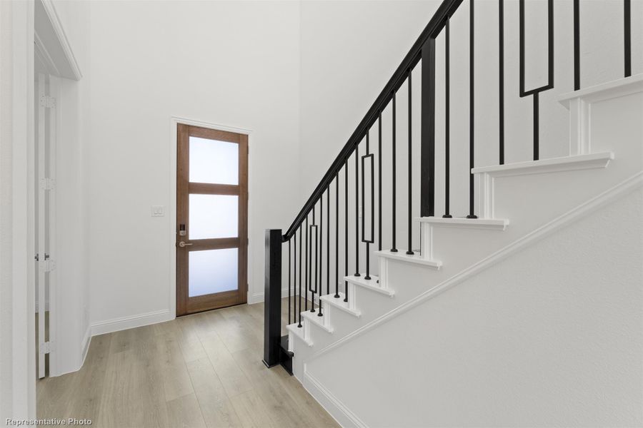 Spacious, unfurnished interior of a new home in Nelson Lake Estates, Rockwall (Image 20).
