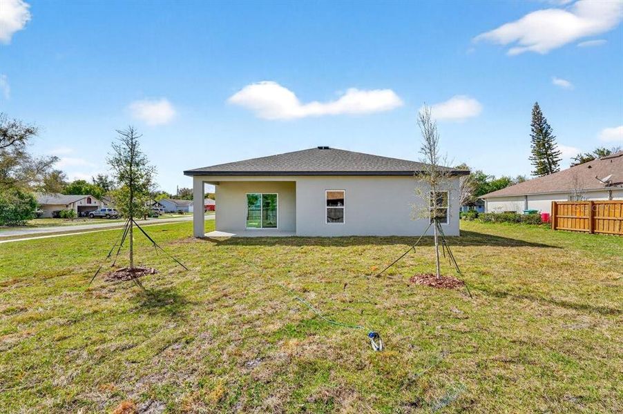 Exterior details and patio area of a home in , Deltona (Image 25).