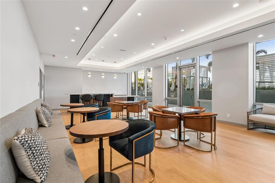 Image 83 of a home in .