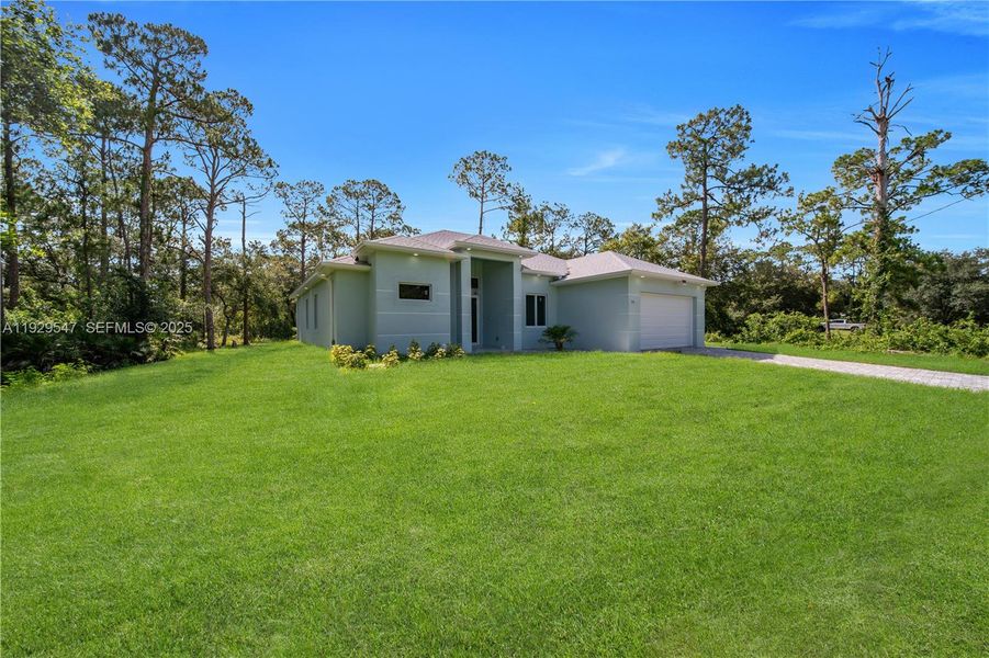 Exterior details and patio area of a home in , Lehigh Acres (Image 21). Exterior details and patio area of a home in , Lehigh Acres (Image 21).
