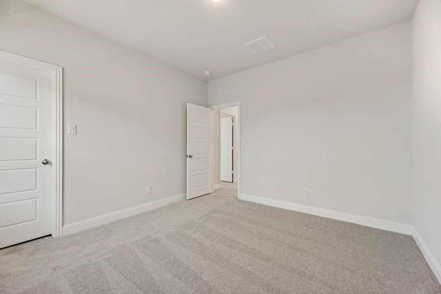 Spacious, unfurnished interior of a new home in Arbors at Legacy Hills, Celina (Image 33).