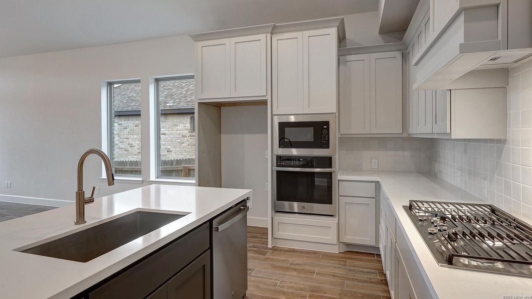 Furnished interior view inside a new home in Ladera, San Antonio (Image 8).