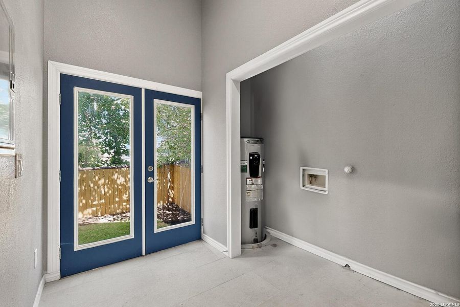 Exterior details and patio area of a home in , San Antonio (Image 27). Exterior details and patio area of a home in , San Antonio (Image 27).