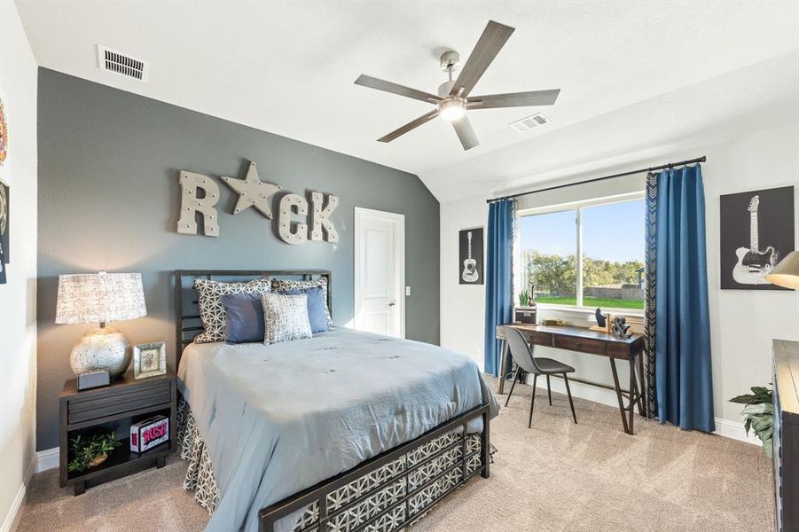 Furnished interior view inside a new home in Ridgepoint, Midlothian (Image 18).