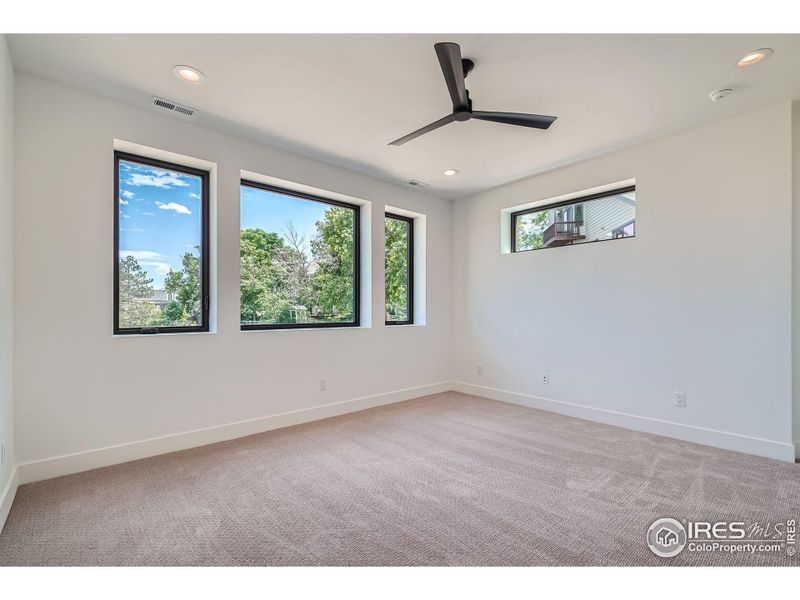Spacious, unfurnished interior of a new home in , Louisville (Image 18).