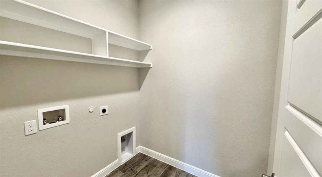 Spacious, unfurnished interior of a new home in Retta Estates, Mansfield (Image 17).