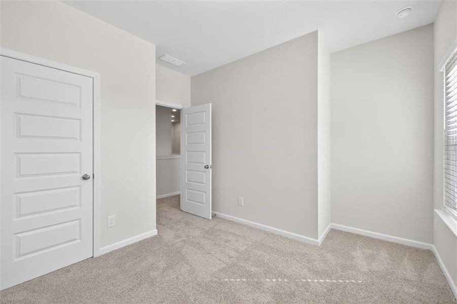 Spacious, unfurnished interior of a new home in Franklin Manor, Lawrenceville (Image 18). Spacious, unfurnished interior of a new home in Franklin Manor, Lawrenceville (Image 18).