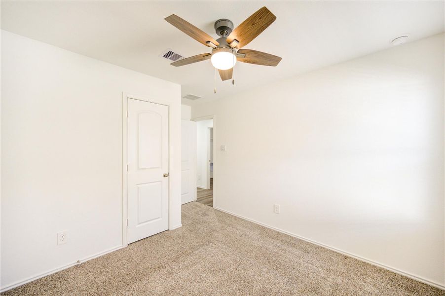 Spacious, unfurnished interior of a new home in Breckenridge Forest, Spring (Image 23).