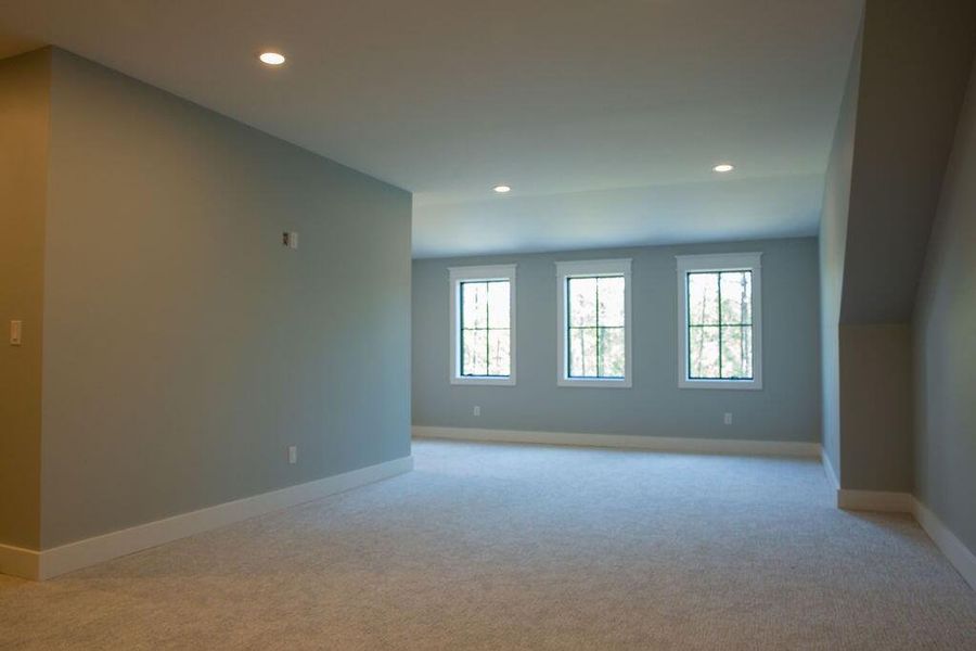 Spacious, unfurnished interior of a new home in , Mount Pleasant (Image 23).