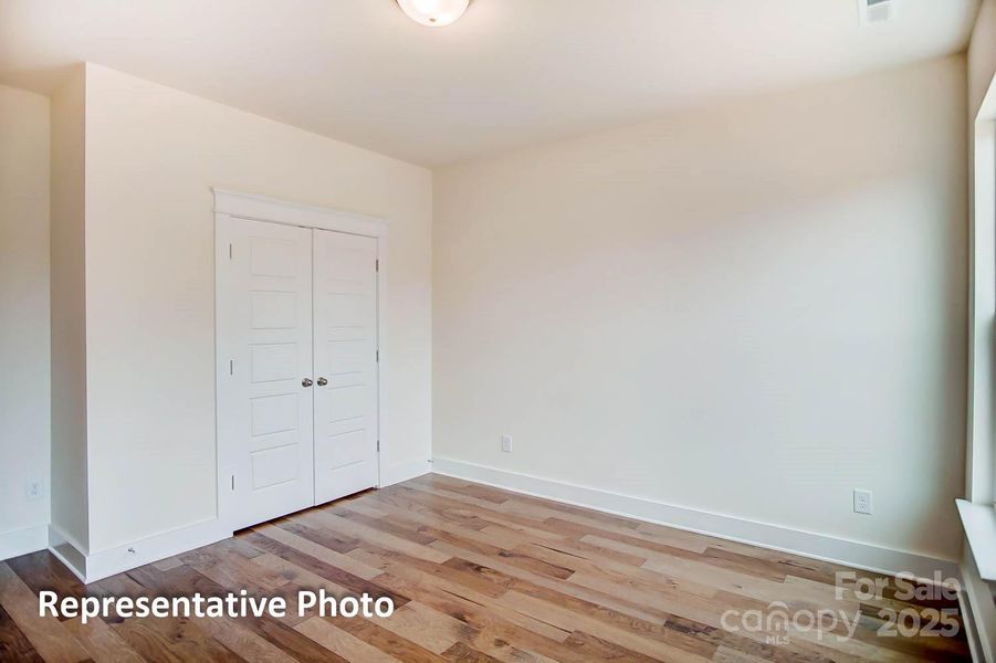 Spacious, unfurnished interior of a new home in Robinson Oaks, Gastonia (Image 16).