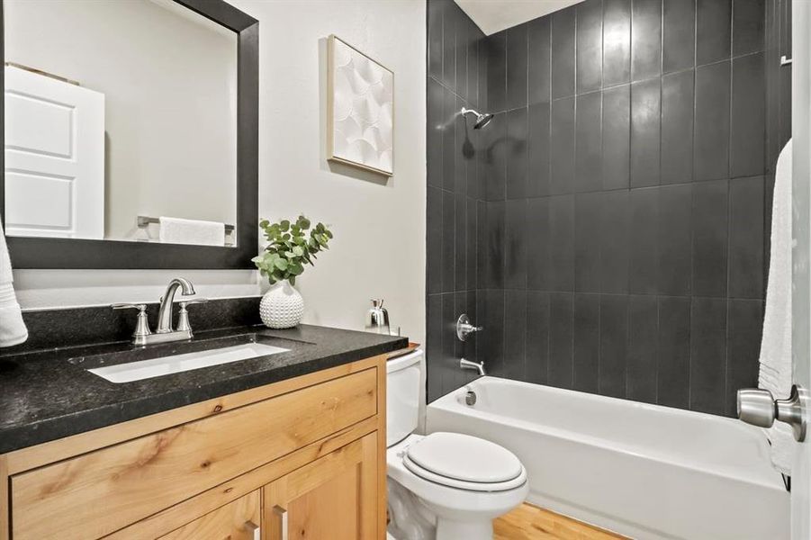 Furnished interior view inside a new home in , Dallas (Image 4). Furnished interior view inside a new home in , Dallas (Image 4).