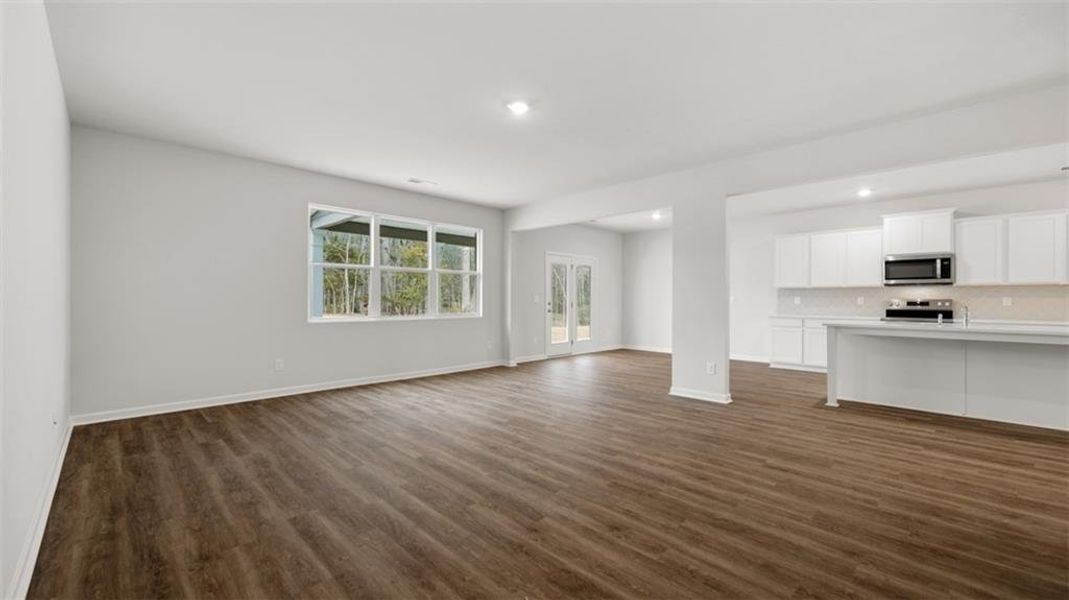 Spacious, unfurnished interior of a new home in Jackson Landing, Jefferson (Image 44). Spacious, unfurnished interior of a new home in Jackson Landing, Jefferson (Image 44).