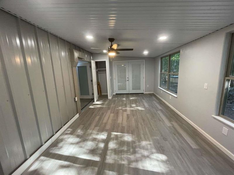 Spacious, unfurnished interior of a new home in , Wichita Falls (Image 19).