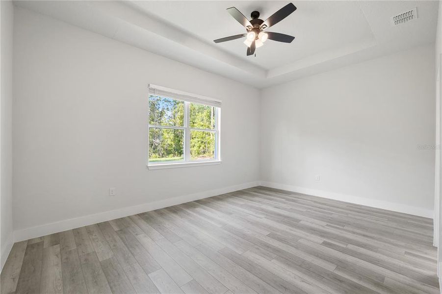 Spacious, unfurnished interior of a new home in , Ocala (Image 48).