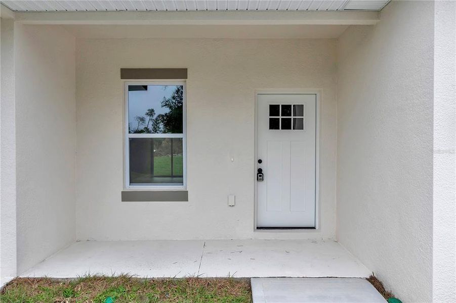 Exterior details and patio area of a home in , Ocala (Image 32). Exterior details and patio area of a home in , Ocala (Image 32).