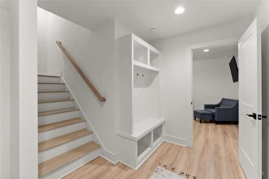 Spacious, unfurnished interior of a new home in , Sugar Hill (Image 25).