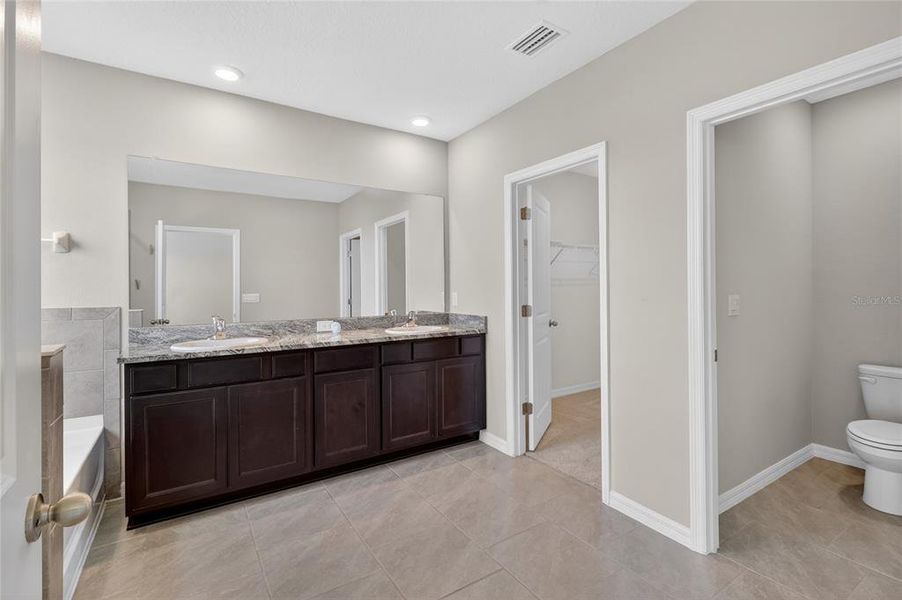 Furnished interior view inside a new home in Epperson, Wesley Chapel (Image 19). Furnished interior view inside a new home in Epperson, Wesley Chapel (Image 19).