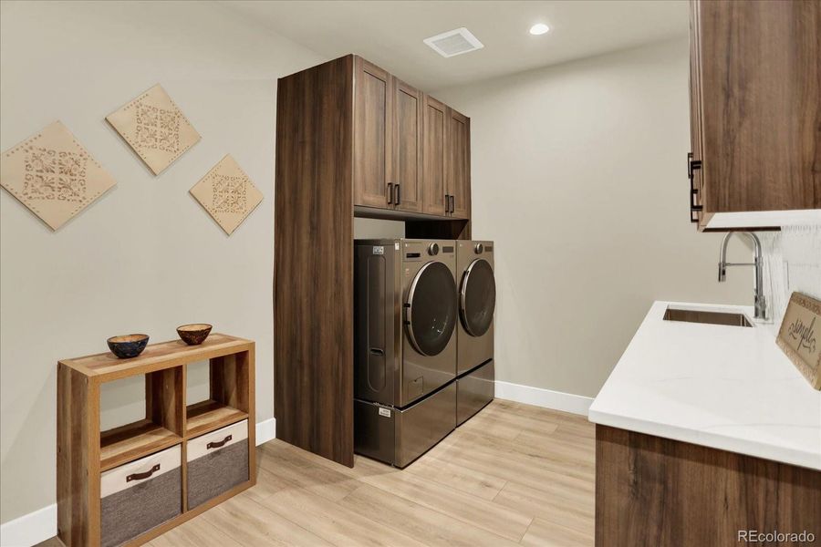 Furnished interior view inside a new home in , Colorado Springs (Image 40).