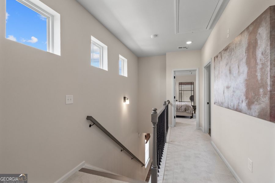 Image 31 of a home in Glendale Towns.