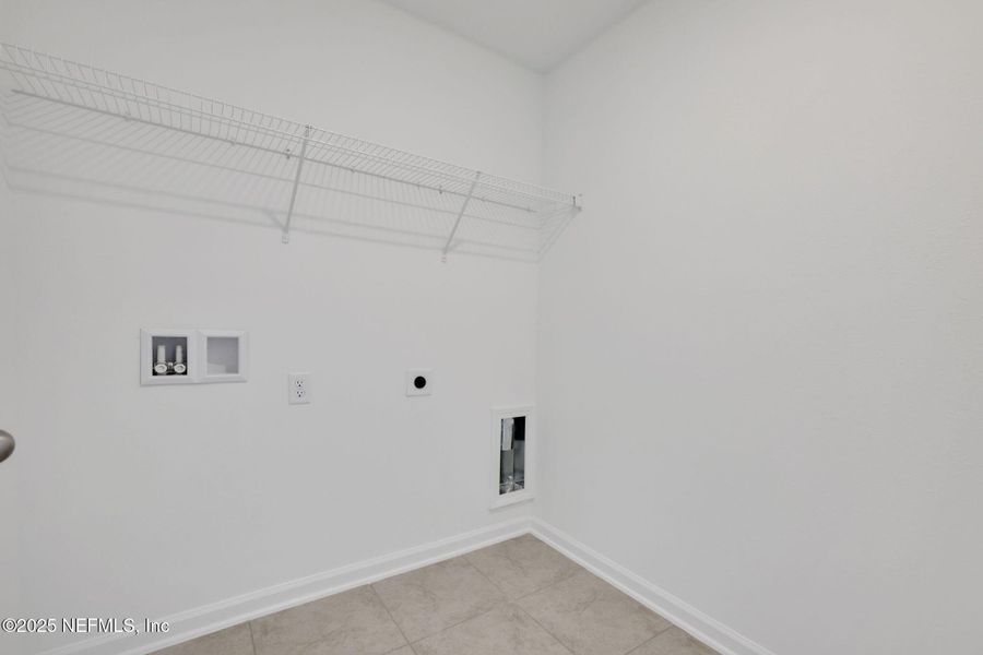 Spacious, unfurnished interior of a new home in , Green Cove Springs (Image 23). Spacious, unfurnished interior of a new home in , Green Cove Springs (Image 23).
