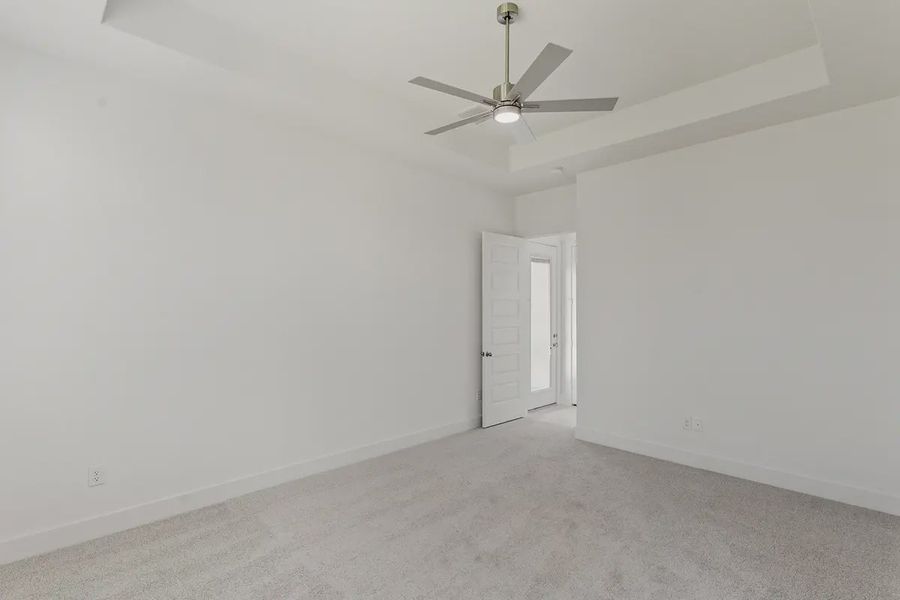 Spacious, unfurnished interior of a new home in Stillwater Ranch, San Antonio (Image 15). Spacious, unfurnished interior of a new home in Stillwater Ranch, San Antonio (Image 15).