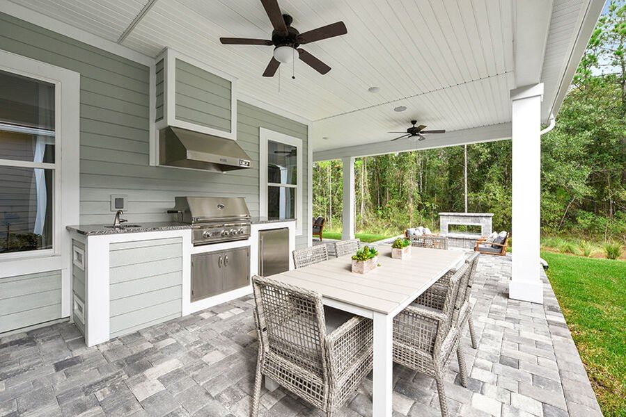 Representative exterior details of a home built from the Harbor by Mattamy Homes in RiverTown, St. Johns (Image 3).