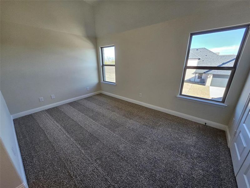 Spacious, unfurnished interior of a new home in Trails of Trenton, Trenton (Image 14).