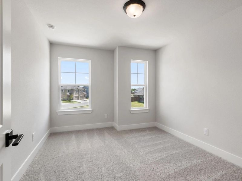 Spacious, unfurnished interior of a new home in Lake Park Villas, Wylie (Image 27).