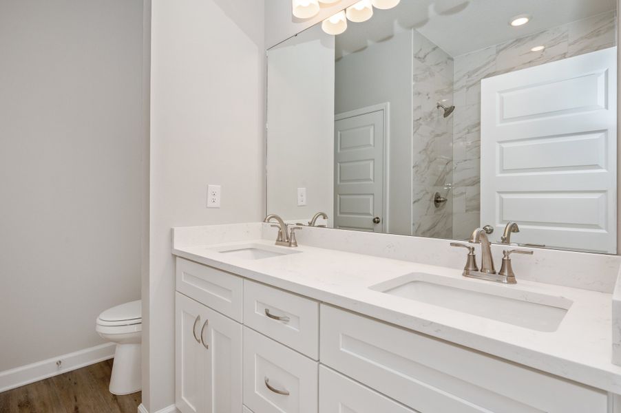Representative furnished interior of a home built from the Savannah by CJL Homes in Oak Hollow, Crestview (Image 9).