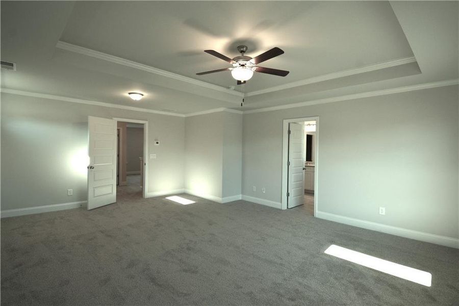 Spacious, unfurnished interior of a new home in , Braselton (Image 9). Spacious, unfurnished interior of a new home in , Braselton (Image 9).