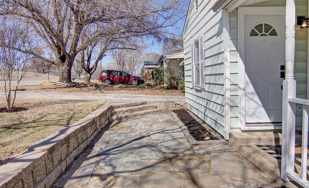 Front exterior of a new home in , Weatherford, TX, highlighting curb appeal (Image 19).