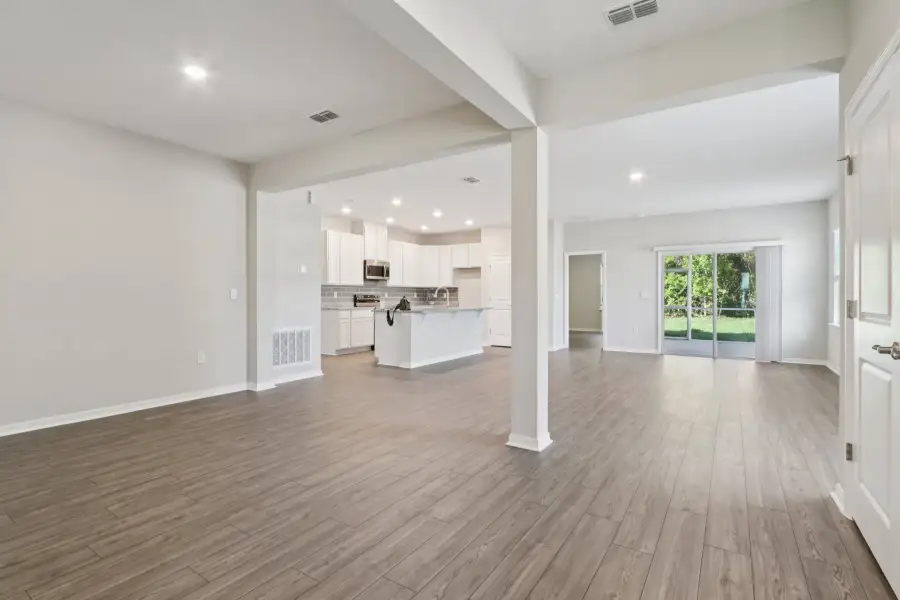 Representative unfurnished interior of a home built from the Ashton by Maronda Homes in Highland Park, Newberry (Image 15). Representative unfurnished interior of a home built from the Ashton by Maronda Homes in Highland Park, Newberry (Image 15).