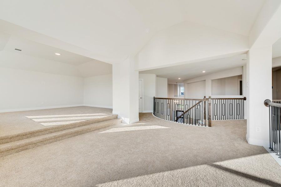 Spacious, unfurnished interior of a new home in Somercrest, Midlothian (Image 35).