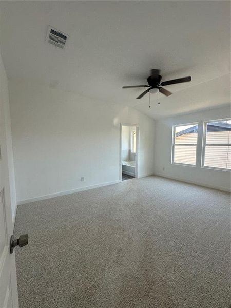 Master Bedroom With Ensuite Bath