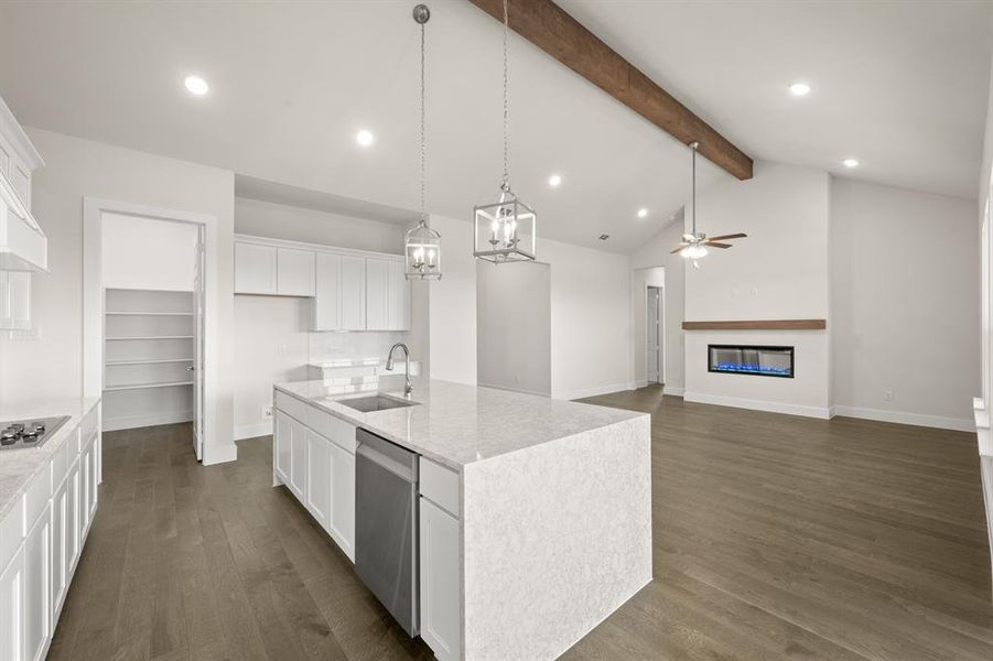 1300 Greenridge- Kitchen-4