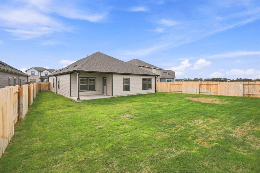 4br New Home in Cedar Creek, TX.  - Slide 4