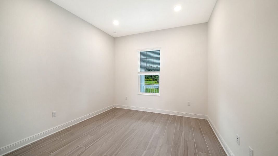 Spacious, unfurnished interior of a new home in Canoe Creek, Parrish (Image 45). Spacious, unfurnished interior of a new home in Canoe Creek, Parrish (Image 45).