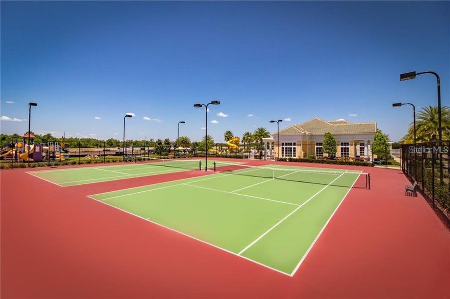 Community amenities in , Davenport (Image 42).