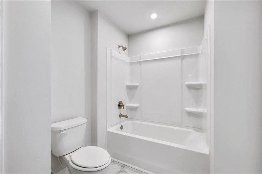 Image 36 of a home in Anderson Point Estates.