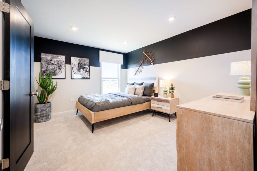 Representative furnished interior of a home built from the Wembley by Fischer Homes in Villas at Gold Creek, Dawsonville (Image 21).
