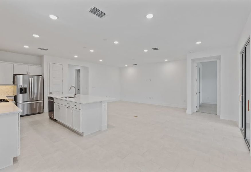 Valletta Dining - 12 of 26