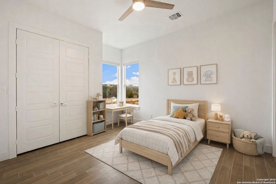 Furnished interior view inside a new home in , Blanco (Image 16).