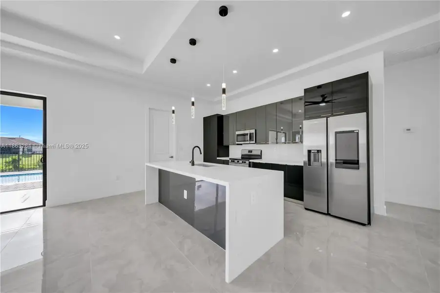 Furnished interior view inside a new home in , Cape Coral (Image 5).