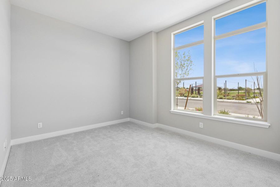 L53-HDR024 L53-HDR024