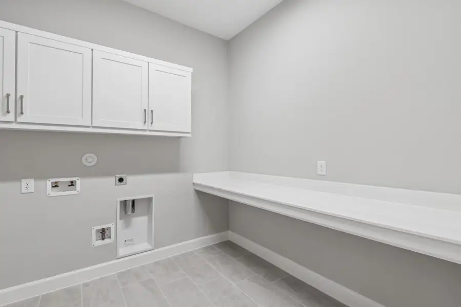 Spacious, unfurnished interior of a new home in ARTAVIA 65' Homesites, Conroe (Image 15). Spacious, unfurnished interior of a new home in ARTAVIA 65' Homesites, Conroe (Image 15).