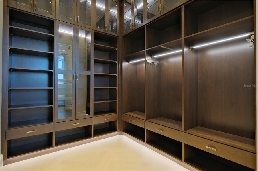 Image 76 of a home in .