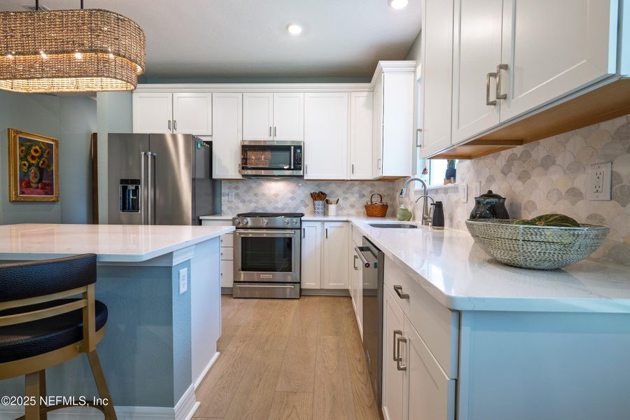 Furnished interior view inside a new home in Del Webb Nocatee, Ponte Vedra (Image 25). Furnished interior view inside a new home in Del Webb Nocatee, Ponte Vedra (Image 25).