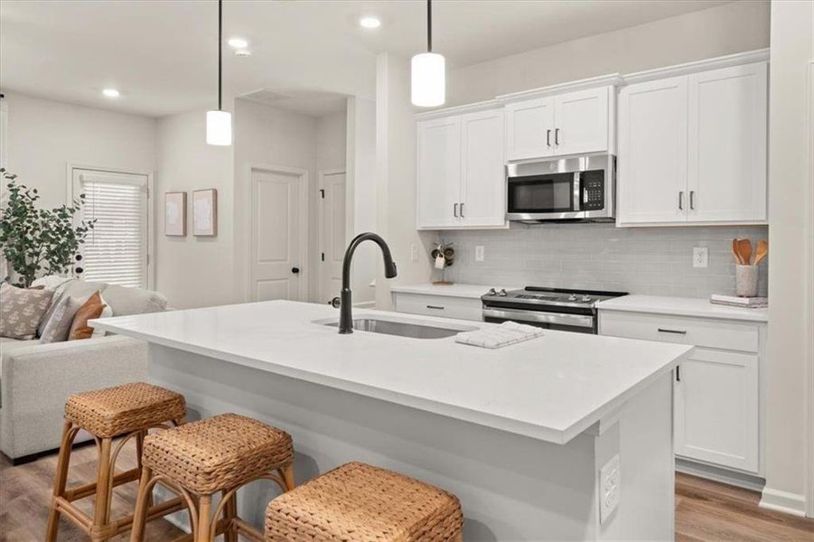 Furnished interior view inside a new home in , Jasper (Image 16).